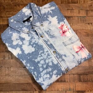 Port Authority Acid Wash Snowman Pink Bow Denim Shirt 2XL Blue Button Up Raw Hem